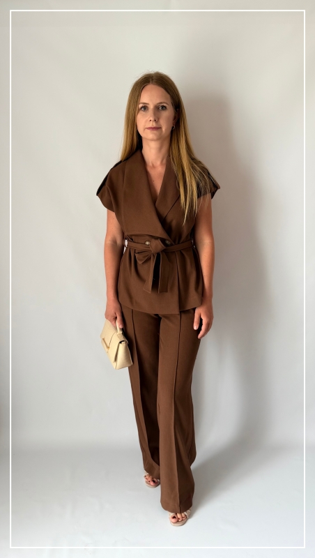brazowy-komplet-lniany-polska-produkcja-elegancki-kopertowy.jpg.jpeg